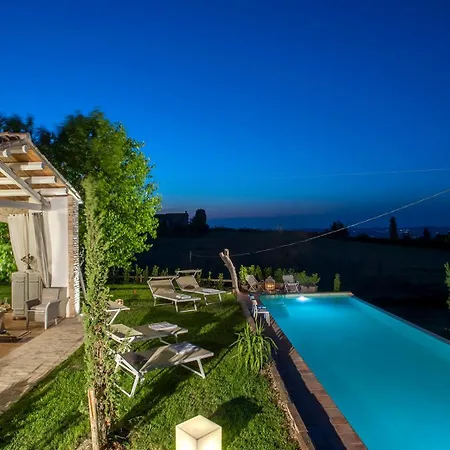 Casa Pilar 4&1, Emma